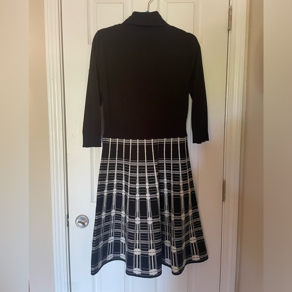 J Howard Plaid Turtleneck Knit Dress Black White Long Sleeve Midi Size Large - Picture 2 of 8